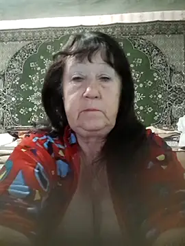 CrystalLime6411 online show from 18, 11, 2025