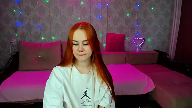 Molly Kitty online show from 29, 9, 2025