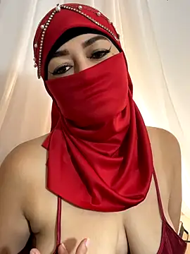 Amyraa  online show from 8, 10, 2025