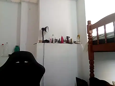 moreno25centimetro online show from 5, 10, 2025