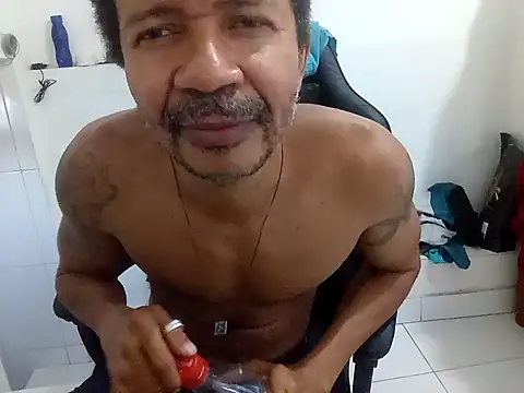 moreno25centimetro online show from 25, 10, 2025