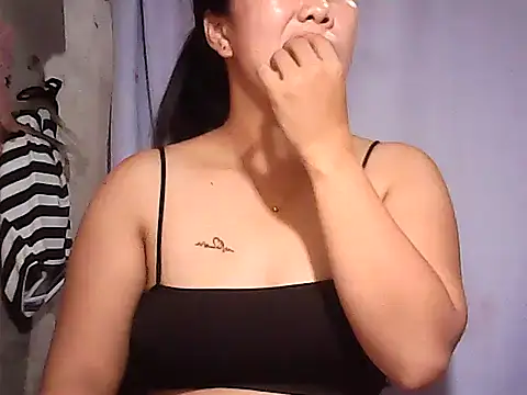 Snapshot of pinaysinglemommm chatting on 28, 6, 2026 pinaysinglemommm online show from 28, 6, 2026