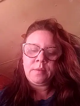 Snapshot of superbooty34 chatting on 28, 9, 2025 superbooty34 online show from 28, 9, 2025