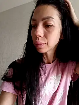 Snapshot of Princessa99885 chatting on 18, 9, 2025 Princessa99885 online show from 18, 9, 2025