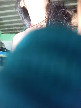 MISS LOVE 001 online show from 26, 9, 2025