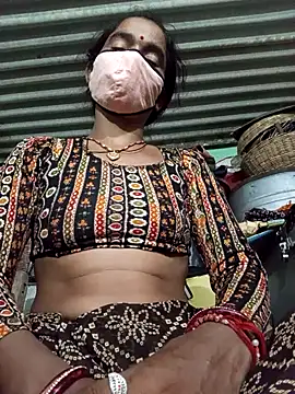 MISS LOVE 001 online show from 14, 10, 2025