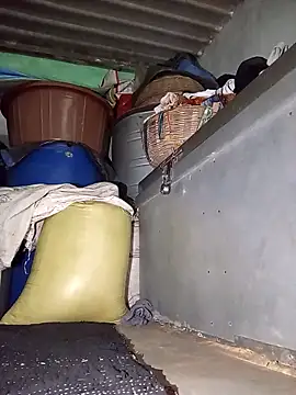 MISS LOVE 001 online show from 26, 10, 2025