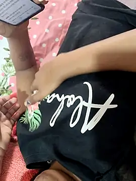 Snapshot of Radhika_01 chatting on 12, 11, 2025 Radhika 01 online show from 12, 11, 2025