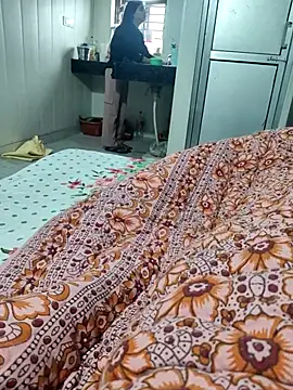 Snapshot of Radhika_01 chatting on 28, 11, 2025 Radhika 01 online show from 28, 11, 2025