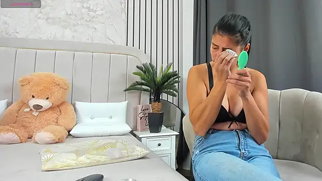 DaryaReed online show from 17, 11, 2025