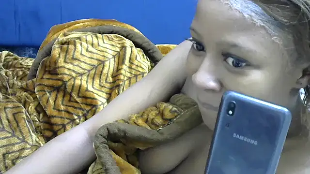 CURVYBABExxx online show from 19, 9, 2025