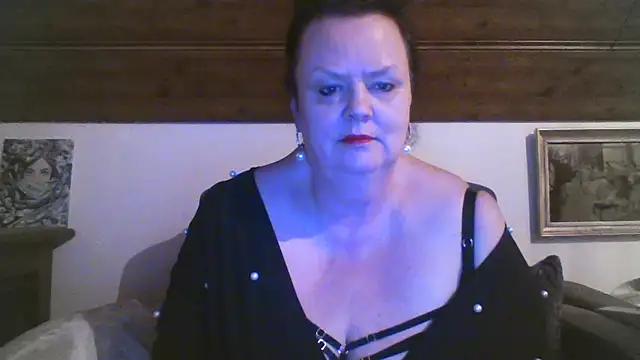 Snapshot of TiffanyMature chatting on 18, 4, 2026 TiffanyMature online show from 18, 4, 2026