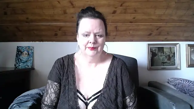 Snapshot of TiffanyMature chatting on 24, 4, 2026 TiffanyMature online show from 24, 4, 2026