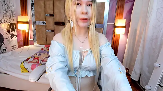 Snapshot of Melody_Lolii chatting on 29, 9, 2025 Melody Lolii online show from 29, 9, 2025