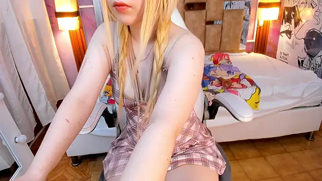 Snapshot of Melody_Lolii chatting on 1, 10, 2025 Melody Lolii online show from 1, 10, 2025