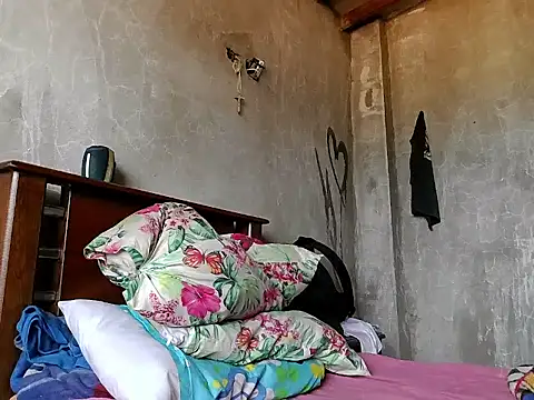 dirty model online show from 9, 5, 2026