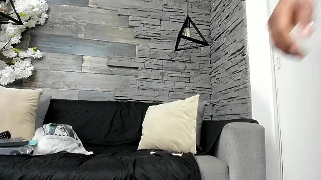 ItaloMoore online show from 13, 11, 2025