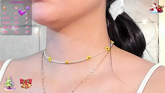 Snapshot of VioletHilton chatting on 7, 1, 2026 VioletHilton online show from 7, 1, 2026