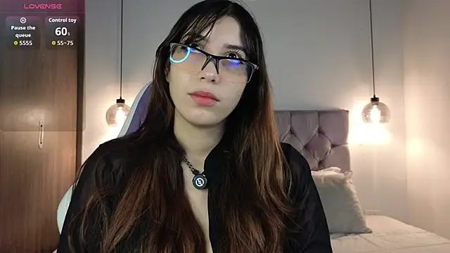 Snapshot of lila_min chatting on 18, 9, 2025 lila min online show from 18, 9, 2025