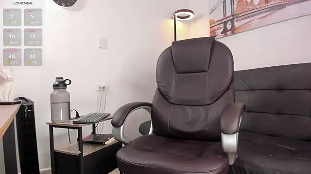 Dash Bukoski online show from 15, 11, 2025