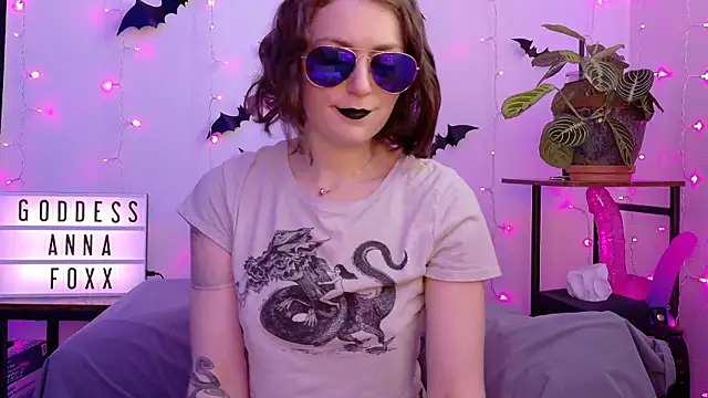 mistressannafoxx online show from 16, 1, 2026