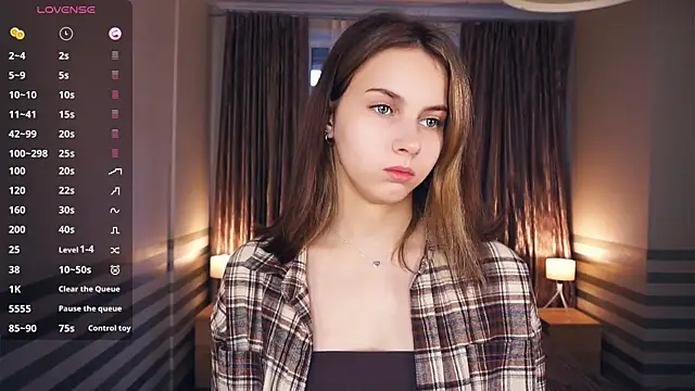 NylaNadler online show from 2, 10, 2025