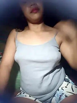 hotmomma8 online show from 24, 10, 2025