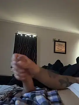 Snapshot of OscarBrow chatting on 18, 10, 2025 OscarBrow online show from 18, 10, 2025