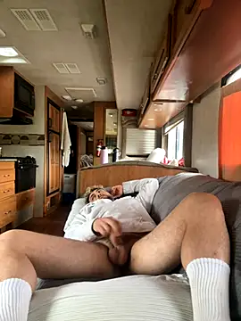 Snapshot of speakonit chatting on 11, 10, 2025 speakonit online show from 11, 10, 2025