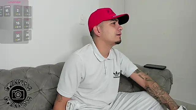 OwenStonne  online show from 11, 10, 2025