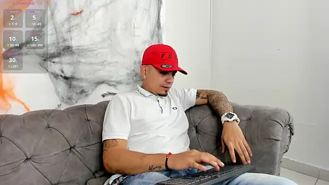 OwenStonne  online show from 3, 11, 2025