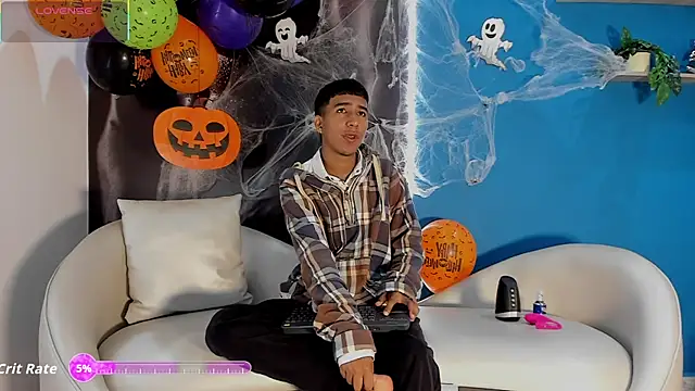 Snapshot of ender_h0t chatting on 17, 10, 2025 ender h0t online show from 17, 10, 2025