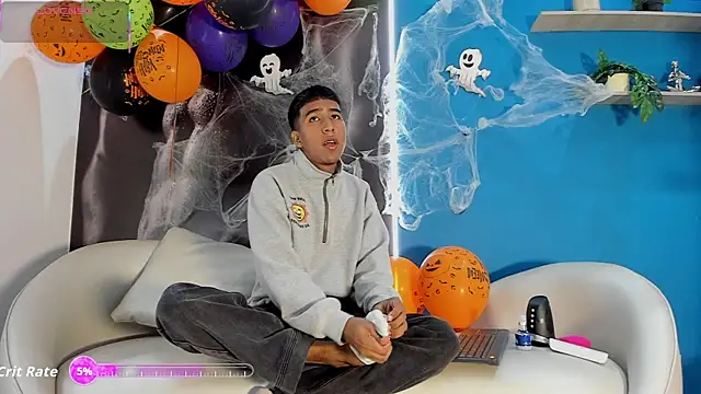 Snapshot of ender_h0t chatting on 28, 10, 2025 ender h0t online show from 28, 10, 2025