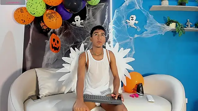 Snapshot of ender_h0t chatting on 31, 10, 2025 ender h0t online show from 31, 10, 2025