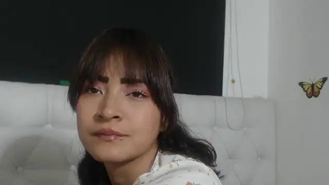 evelynesex online show from 6, 4, 2026