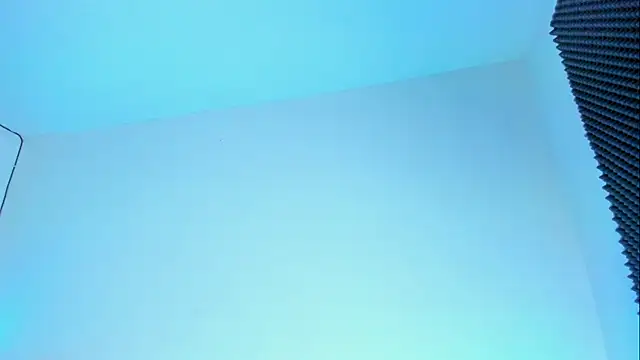 Ellope  online show from 15, 10, 2025