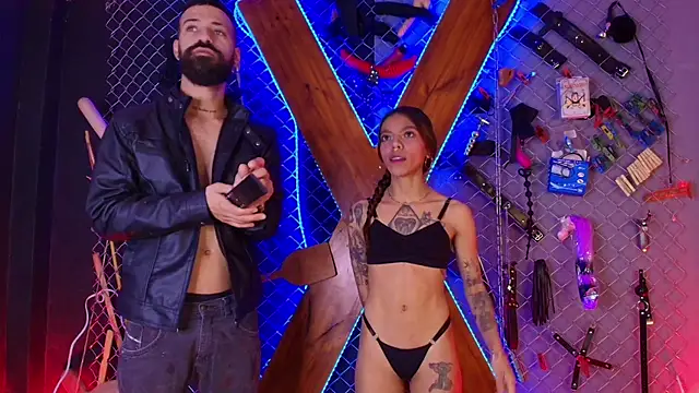 Warick and Aria bdsm  online show from 20, 10, 2025