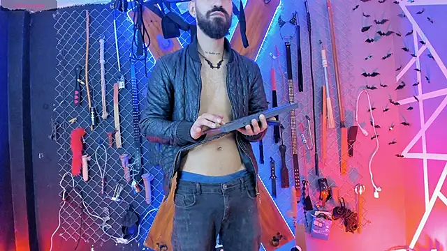 Warick and Aria bdsm  online show from 25, 11, 2025