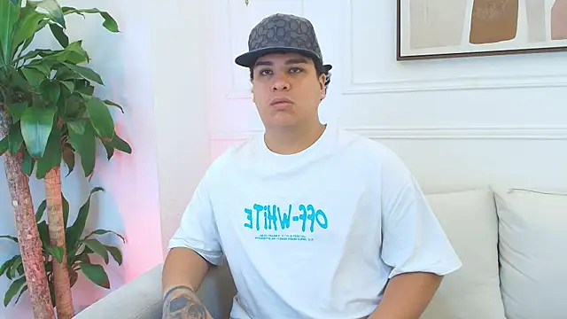 Naim Bennetsex online show from 4, 12, 2025