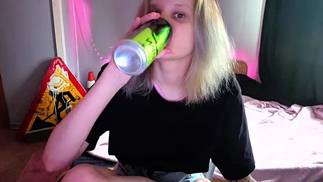 Elieiza xo online show from 15, 5, 2026