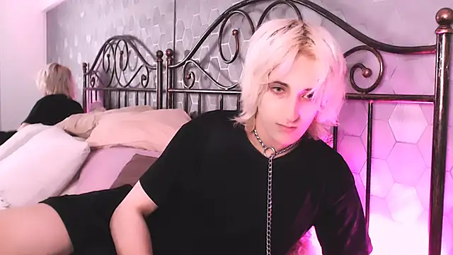 Snapshot of whitenyx chatting on 19, 9, 2025 whitenyx online show from 19, 9, 2025