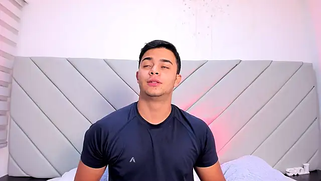 jayd muscle online show from 10, 10, 2025