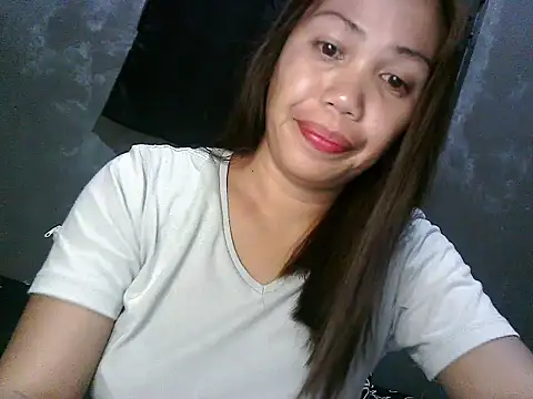 Snapshot of sweet_bunnie chatting on 19, 2, 2026 sweet bunnie online show from 19, 2, 2026