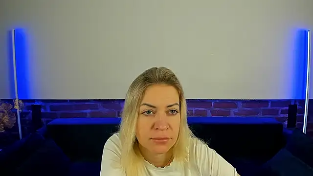 Anna Snows online show from 21, 10, 2025