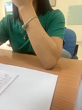 Snapshot of -NhaKy22 chatting on 17, 10, 2025 -NhaKy22 online show from 17, 10, 2025