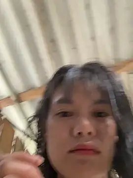 PhanHaa online show from 18, 12, 2025