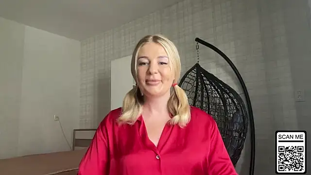 Snapshot of Blondie_xoxoxo chatting on 25, 6, 2026 Blondie xoxoxo online show from 25, 6, 2026