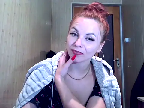 Snapshot of Kisa26311 chatting on 30, 9, 2025 Kisa26311 online show from 30, 9, 2025