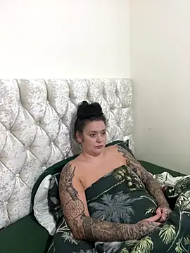 Charsworld online show from 22, 12, 2025