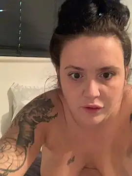 Charsworld online show from 11, 4, 2026